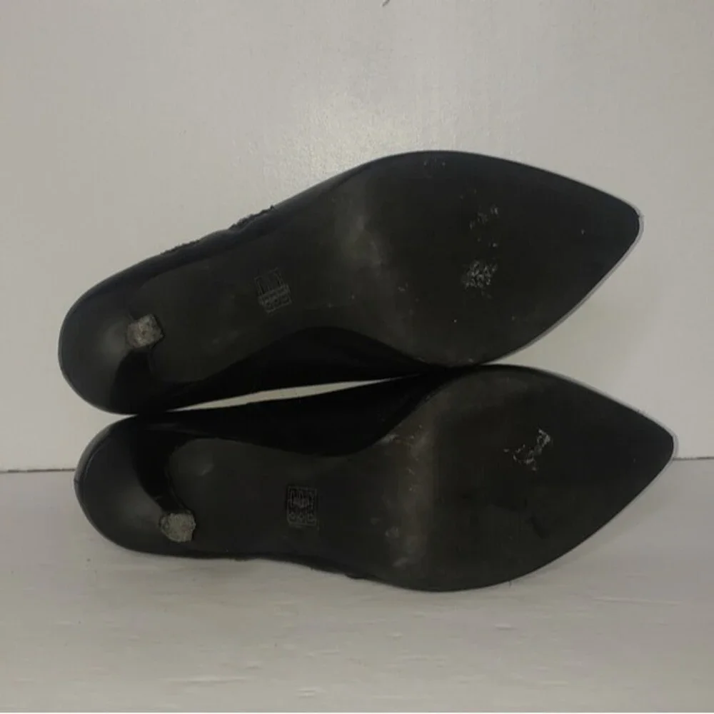 MICHAEL Michaell Kors DYLAN BLACK BOOTIES WITH ZIPPER DETAILS SIZE 7.5